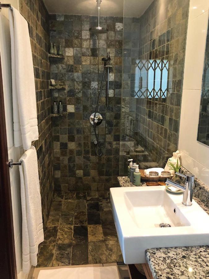 Eden Hills Residence Anse Boileau Екстериор снимка